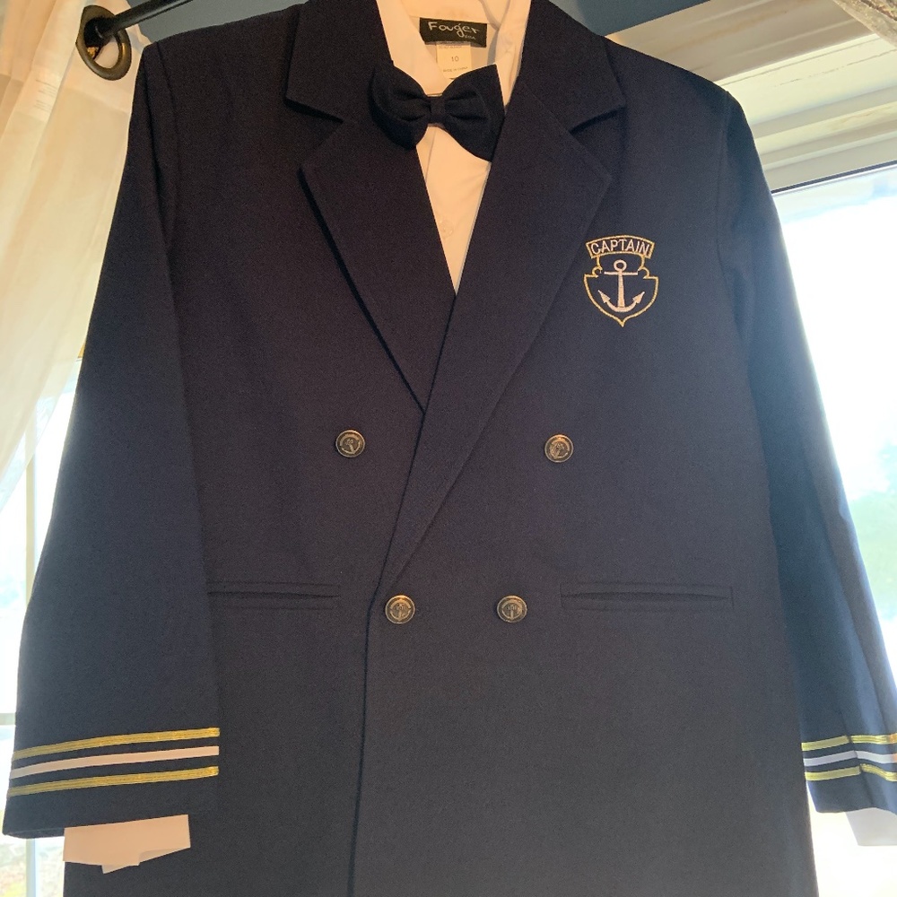 Costume